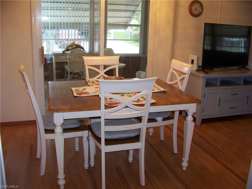 CARRIAGE VILLAGE - Residential