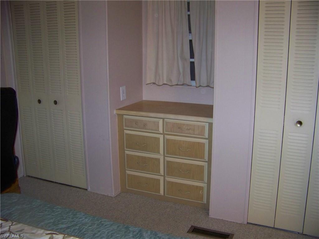 CARRIAGE VILLAGE - Residential