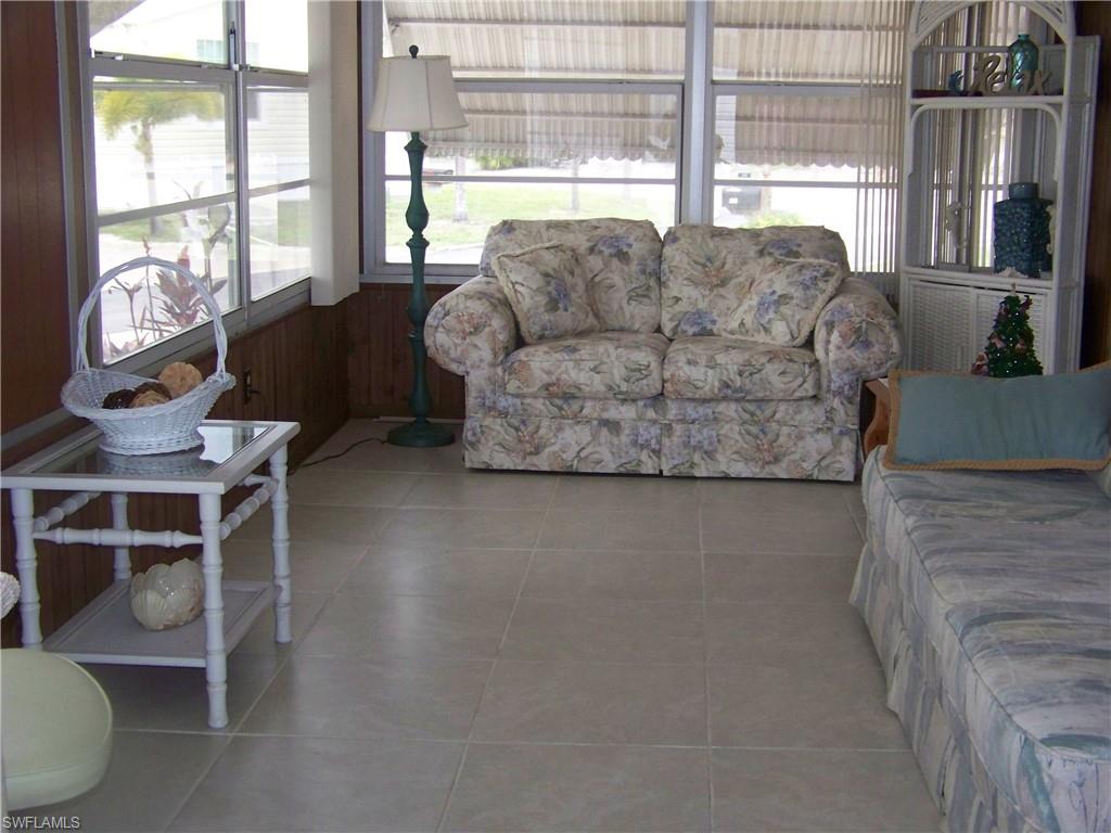 CARRIAGE VILLAGE - Residential