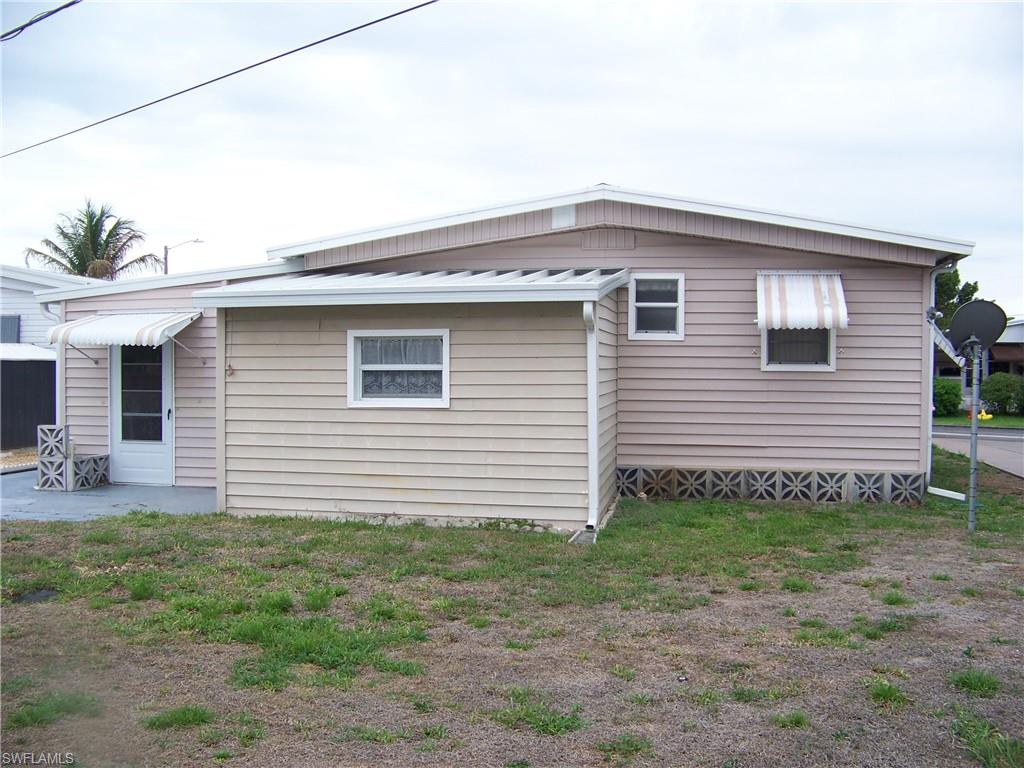 CARRIAGE VILLAGE - Residential