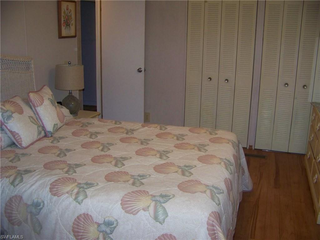 CARRIAGE VILLAGE - Residential