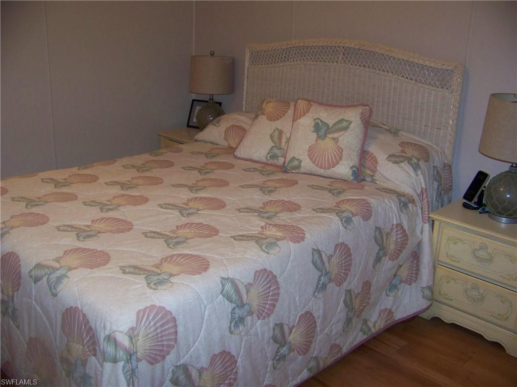 CARRIAGE VILLAGE - Residential