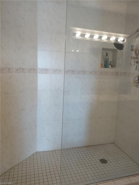 MANATEE BAY CONDO - Residential