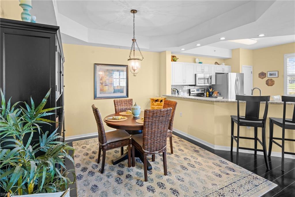 LONGHURST IV - Residential