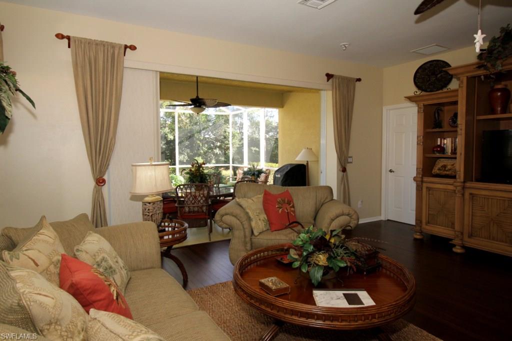 HERONS GLEN - Residential