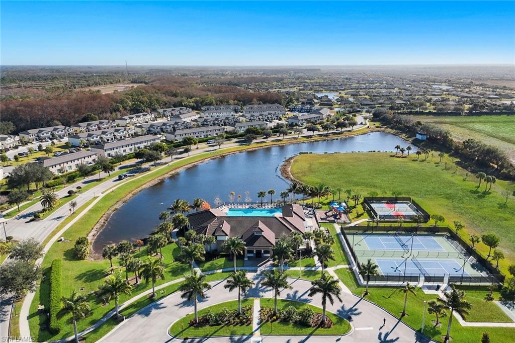 PORTICO - Residential