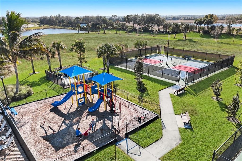 PORTICO - Residential