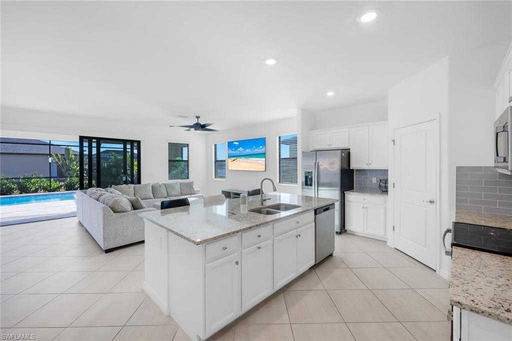 PORTICO - Residential