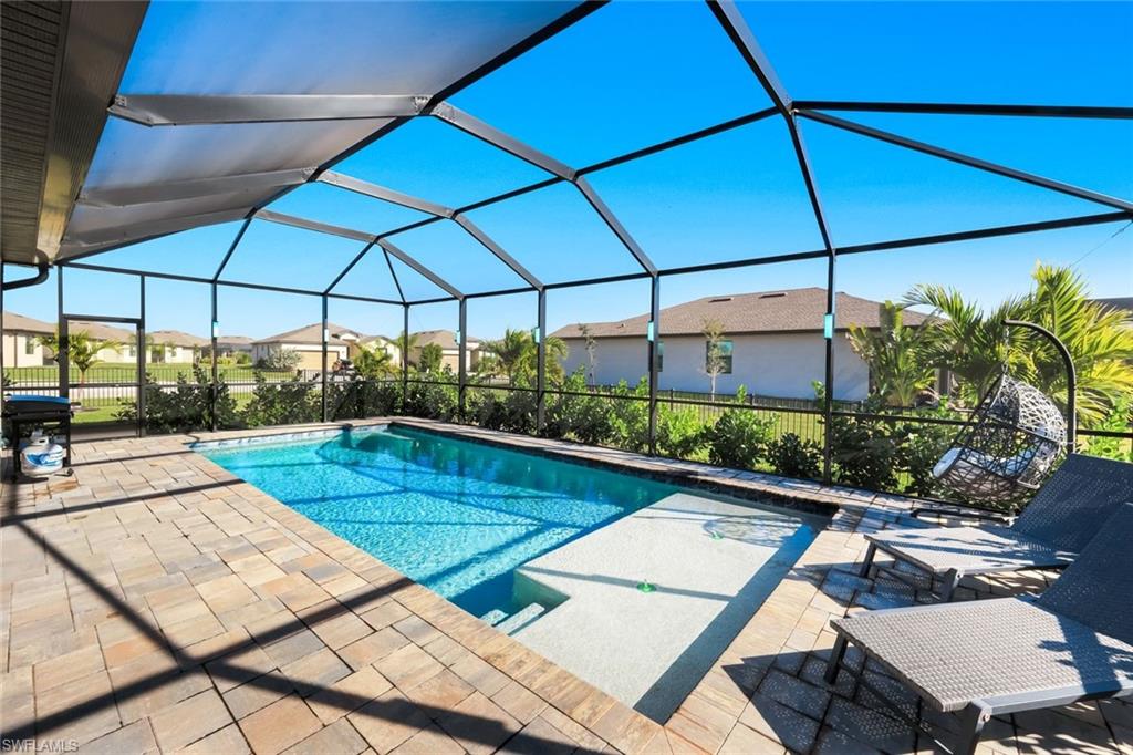 PORTICO - Residential