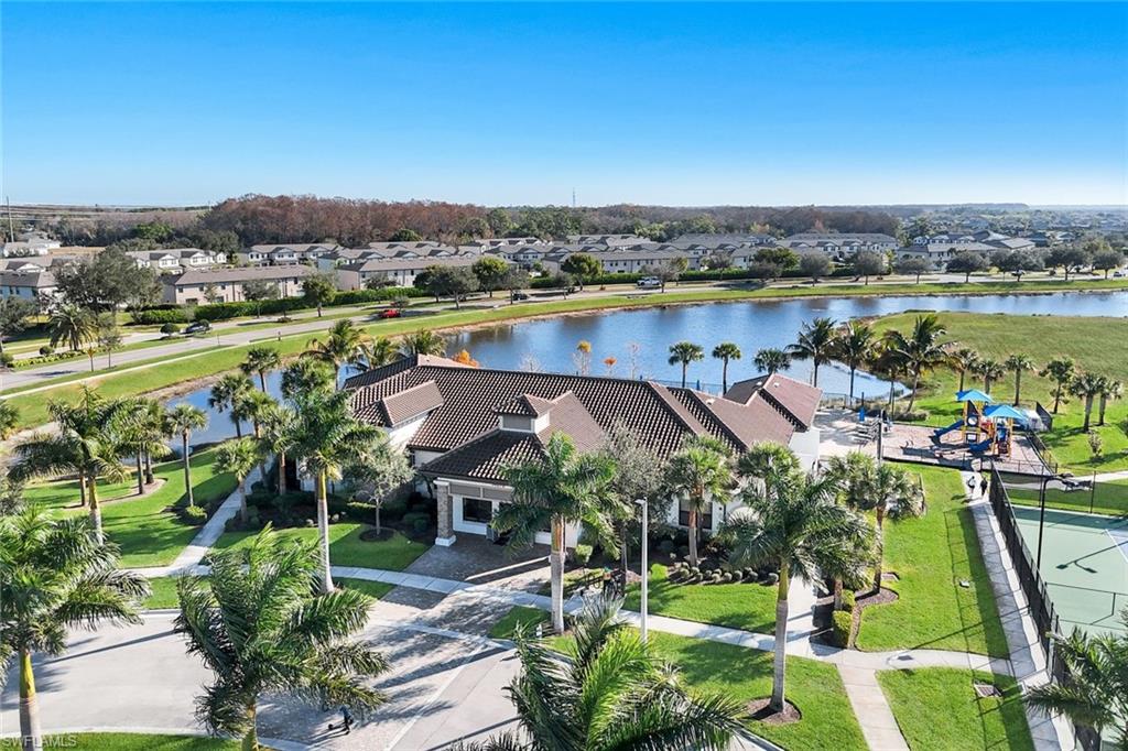 PORTICO - Residential