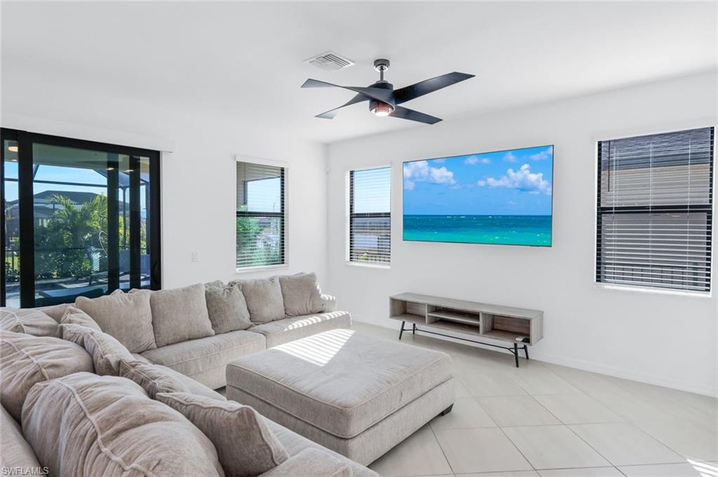 PORTICO - Residential