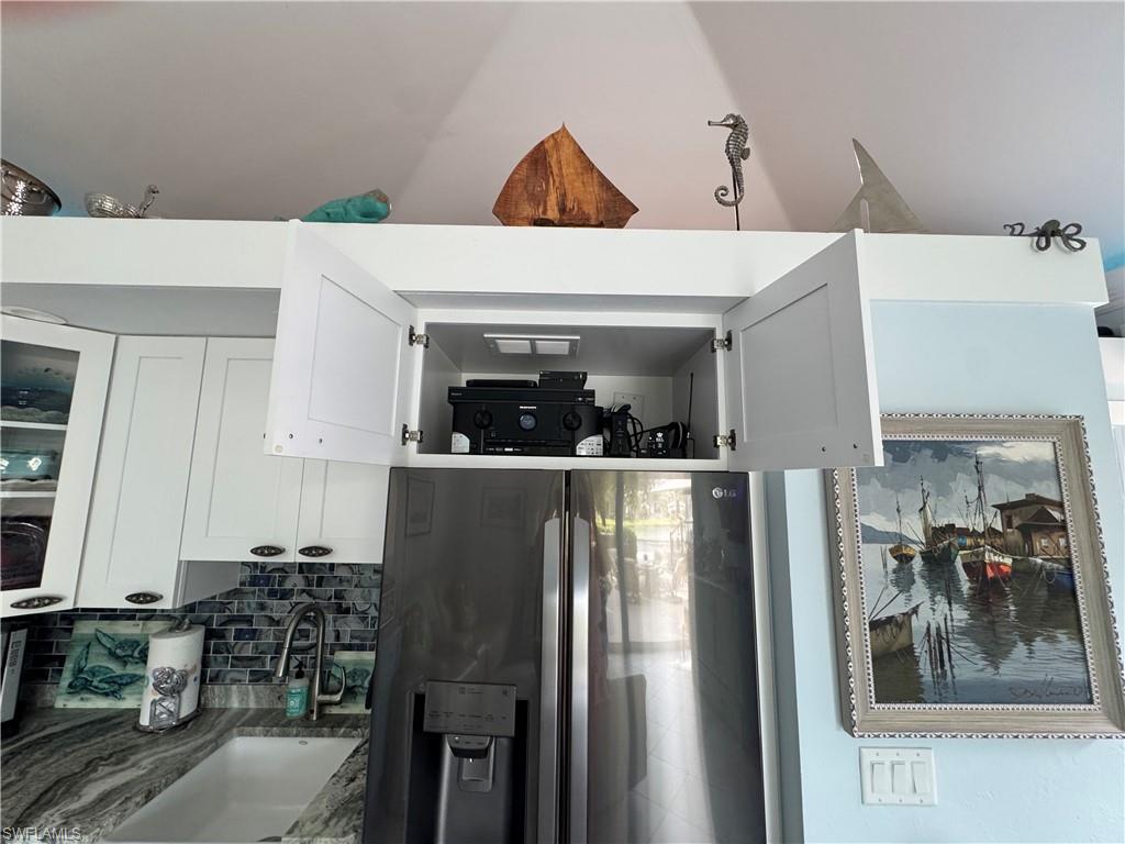 RIVERBEND MOTORCOACH RESORT - Land