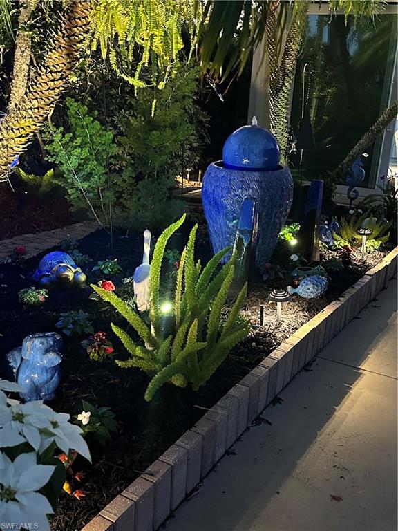 RIVERBEND MOTORCOACH RESORT - Land