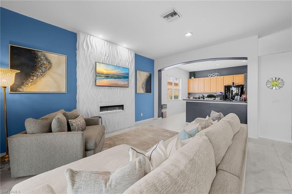 CASA DEL LAGO - Residential