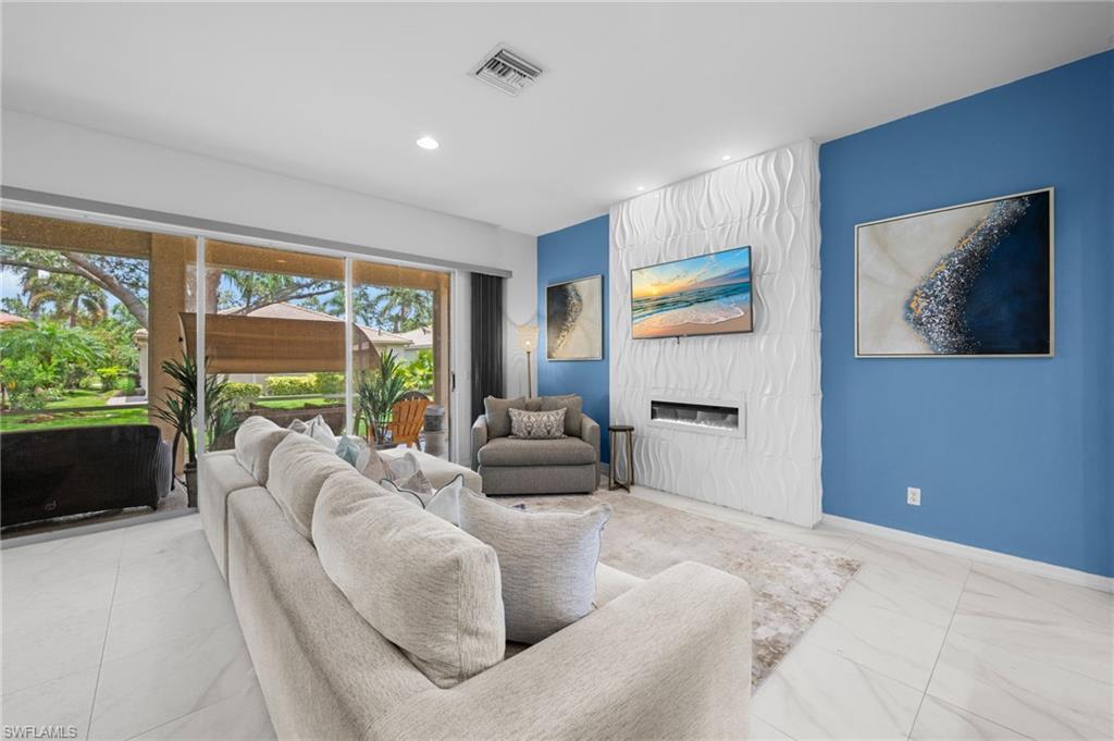 CASA DEL LAGO - Residential