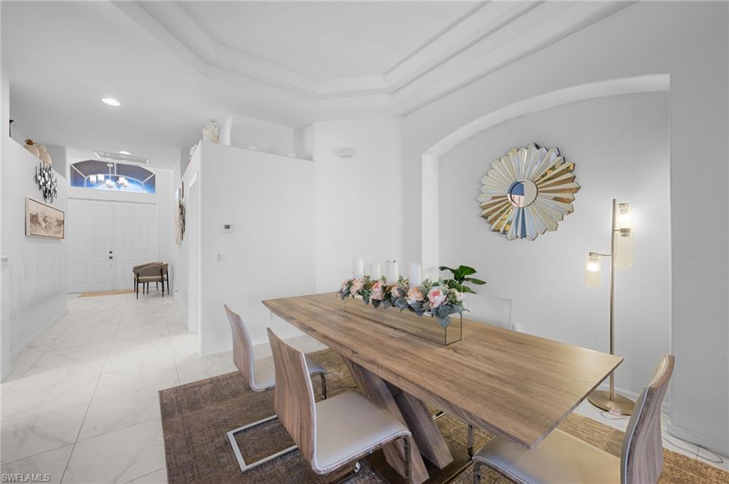 CASA DEL LAGO - Residential