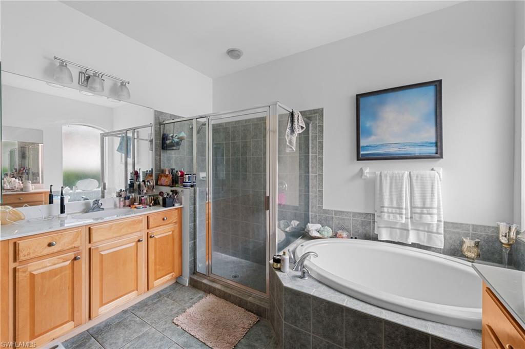 CASA DEL LAGO - Residential