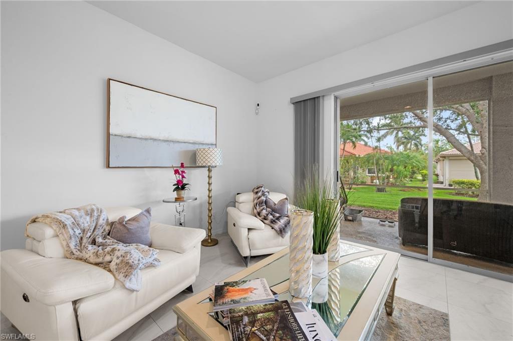 CASA DEL LAGO - Residential