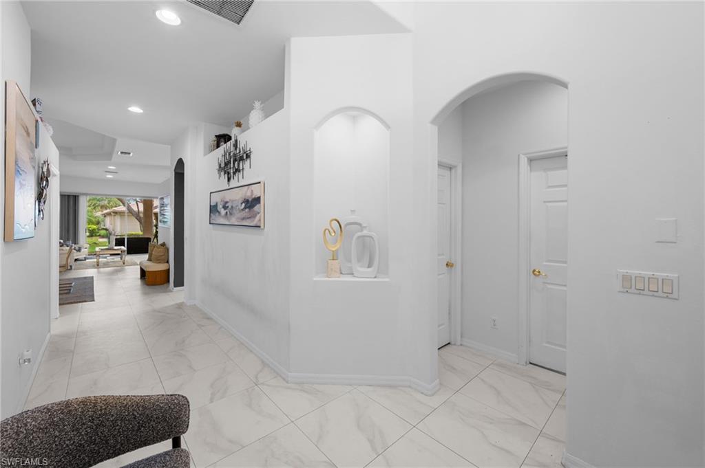 CASA DEL LAGO - Residential