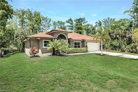 A home in NAPLES