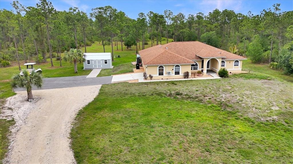 GOLDEN GATE ESTATES - Residential