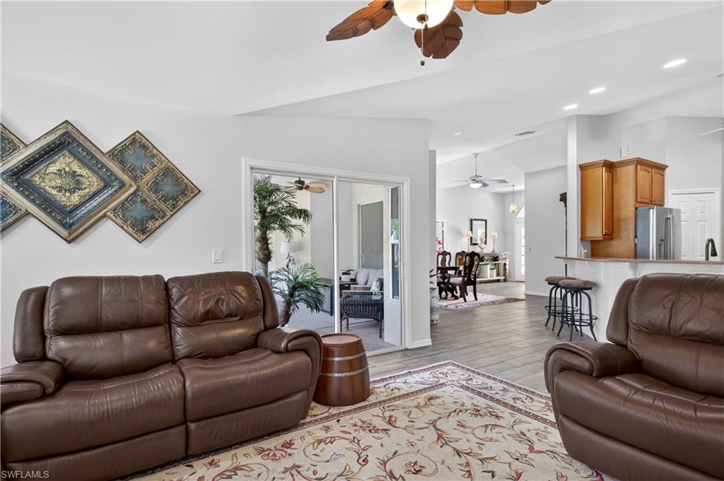 GOLDEN GATE ESTATES - Residential