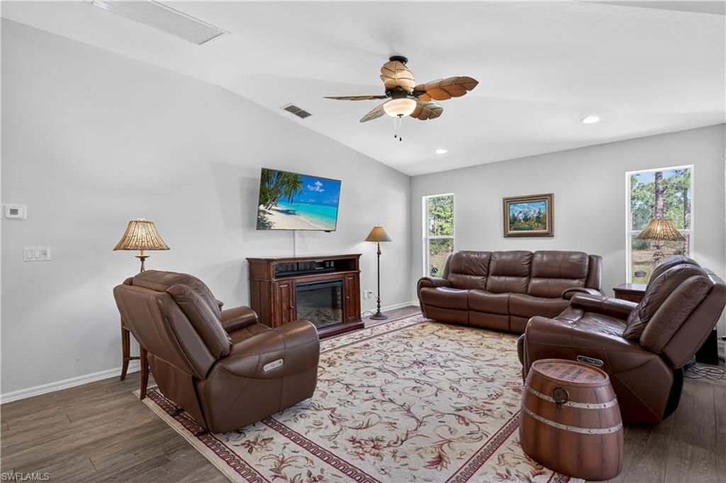 GOLDEN GATE ESTATES - Residential