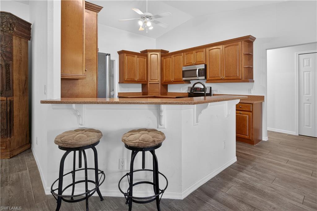 GOLDEN GATE ESTATES - Residential