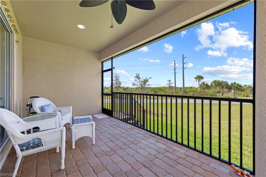 BANYAN BAY - Residential