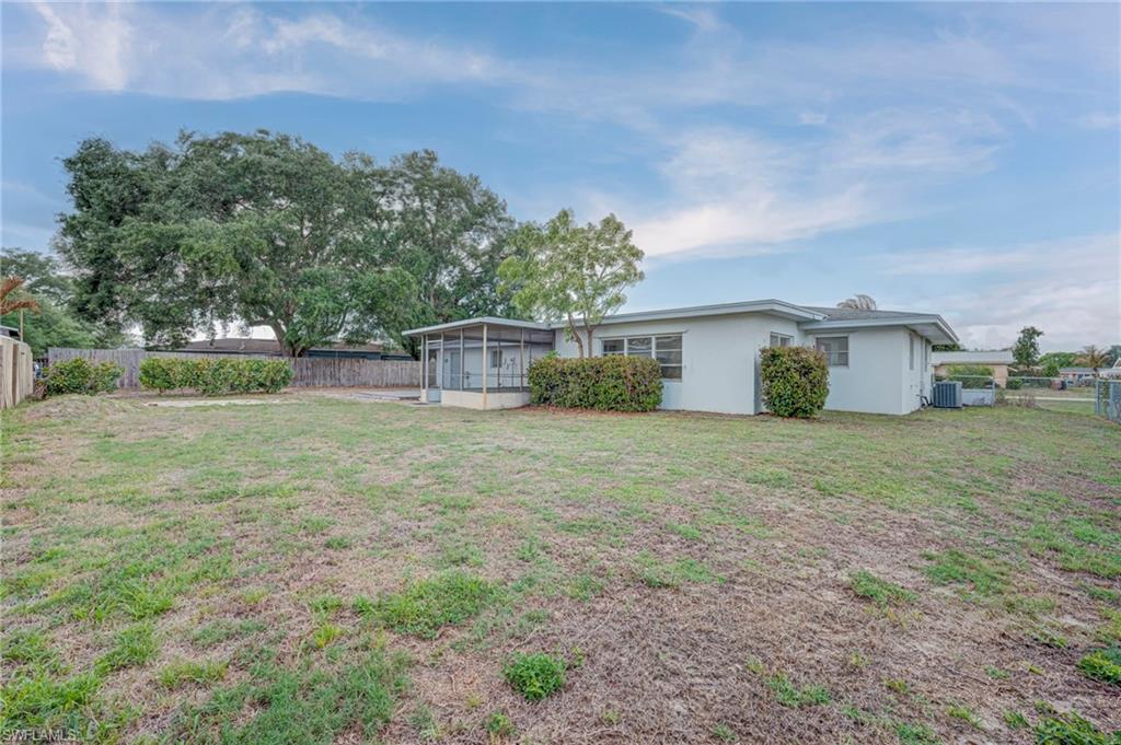 LEHIGH ACRES - Residential