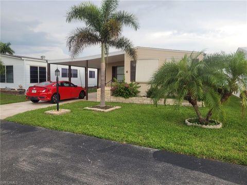 Manufactured Home in NAPLES FL 6 Amethyst AVE.jpg
