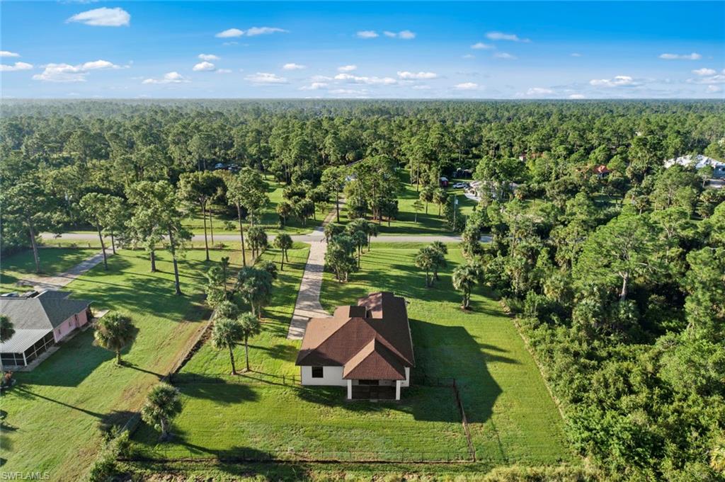 GOLDEN GATE ESTATES - Residential