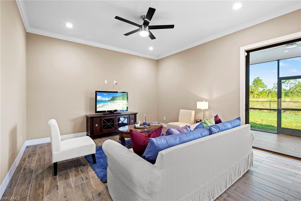 GOLDEN GATE ESTATES - Residential