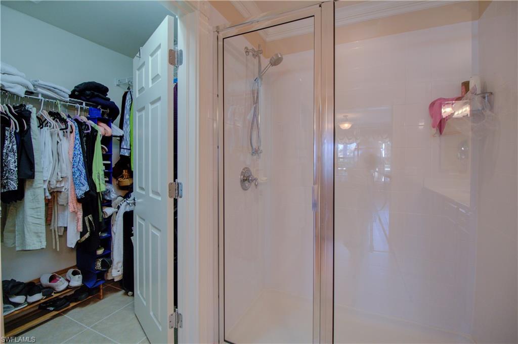 VERONA WALK - Residential Lease