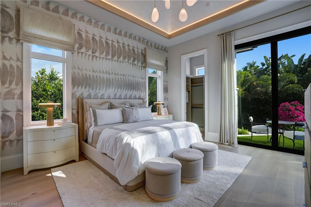 MOORINGS - Residential