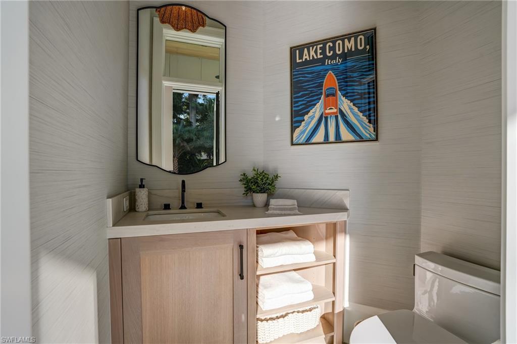 MOORINGS - Residential