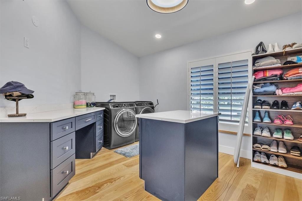 EAST LAKE COLONY - Residential