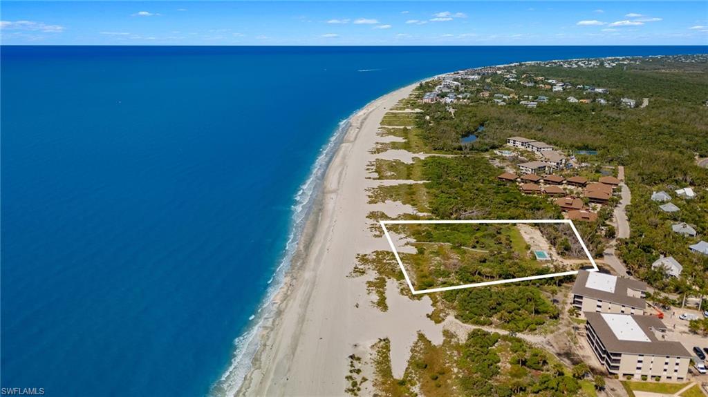 CLAMSHELL CONDO - Land