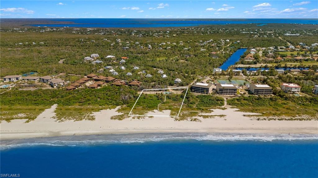 CLAMSHELL CONDO - Land