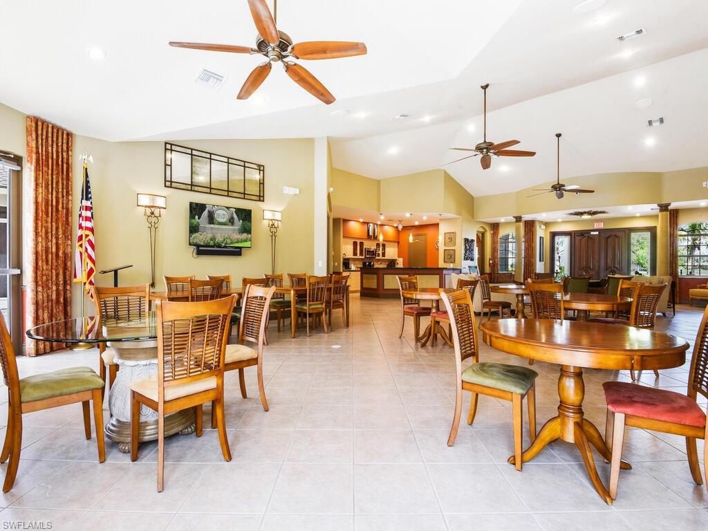 IBIS COVE - Residential