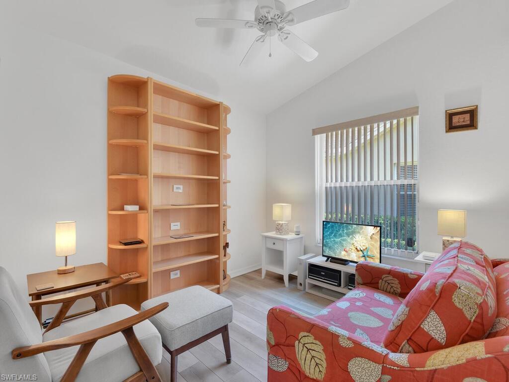 IBIS COVE - Residential