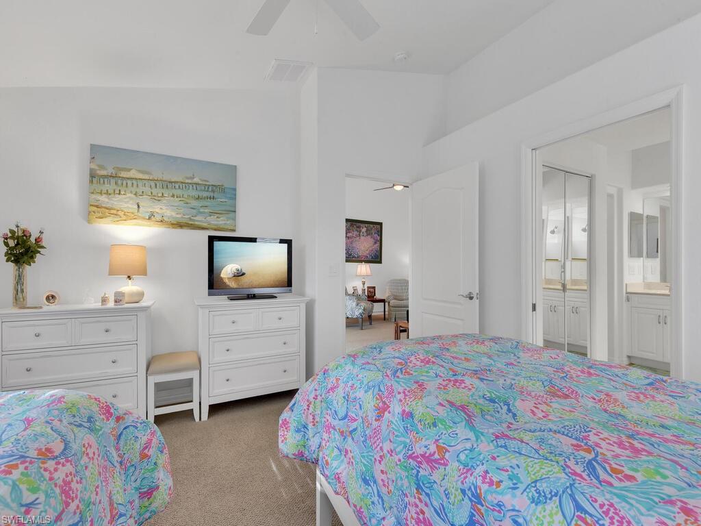 IBIS COVE - Residential