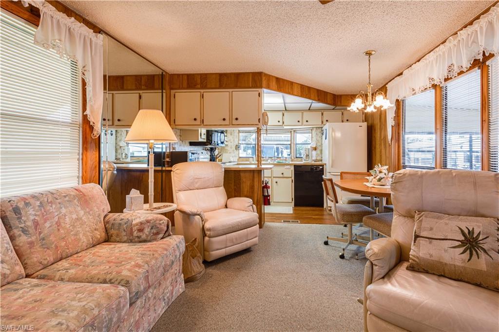 IMPERIAL WILDERNESS - Residential