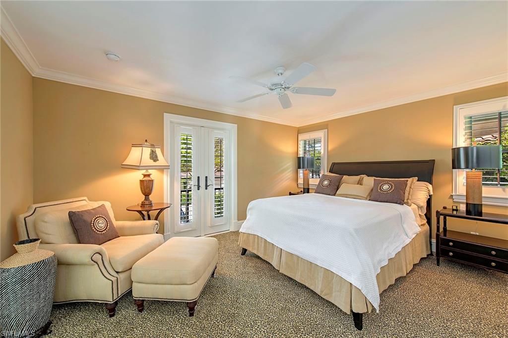 AQUALANE SHORES - Residential