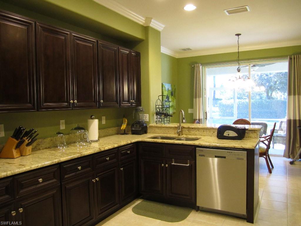 STONEYBROOK - Residential