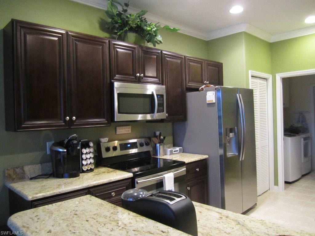 STONEYBROOK - Residential