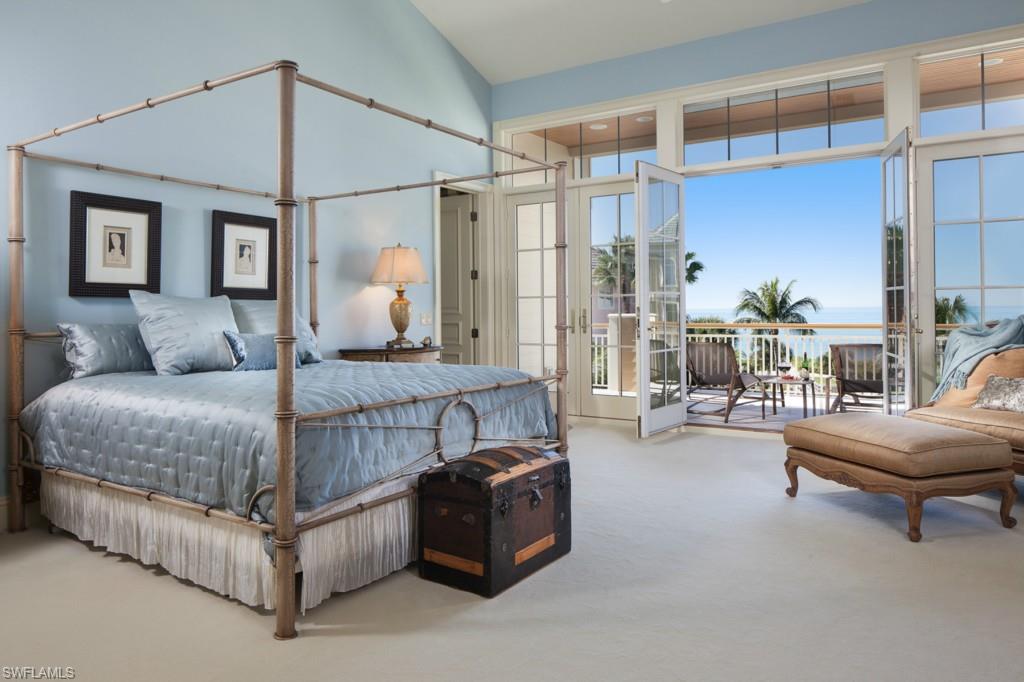 BAREFOOT BEACH - Residential