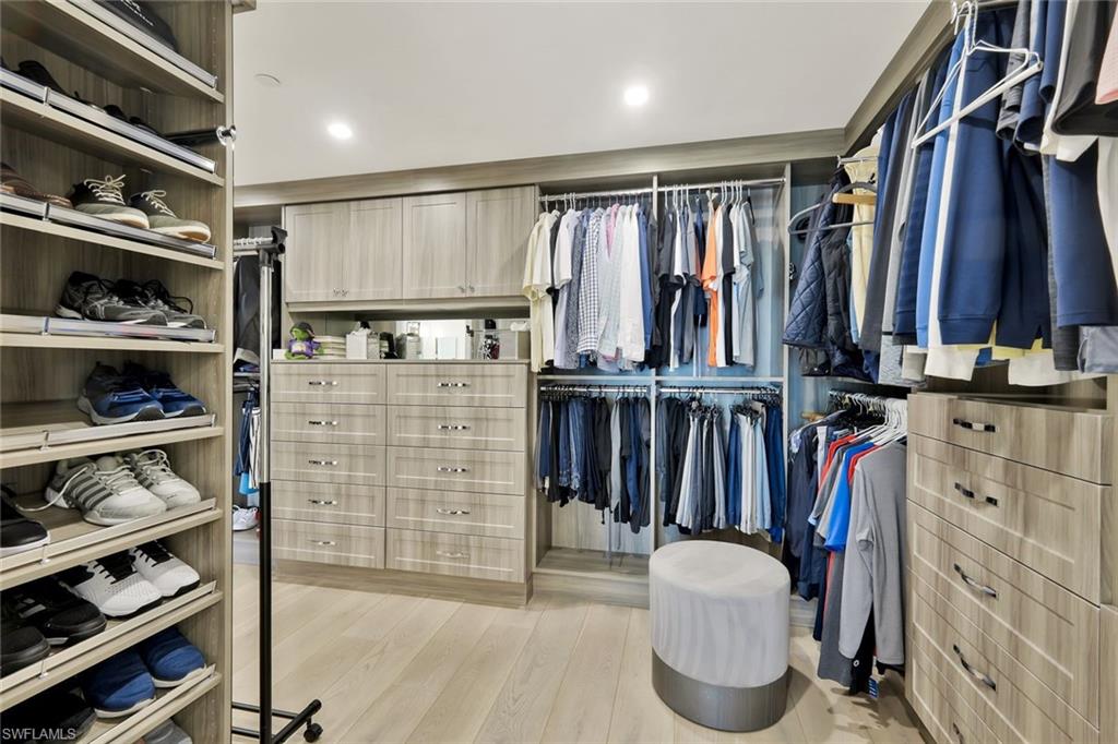 KALEA BAY TOWER 100 - Residential