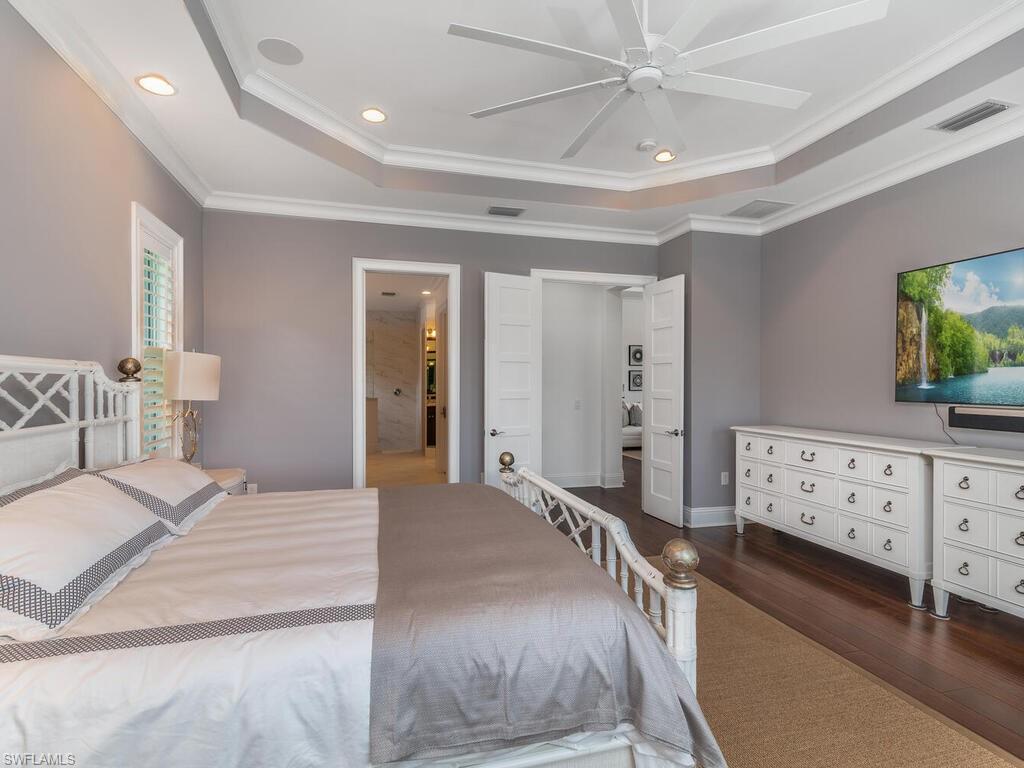 ISLES OF COLLIER PRESERVE - Residential