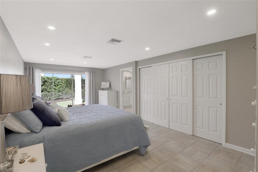 MARCO BEACH - Residential